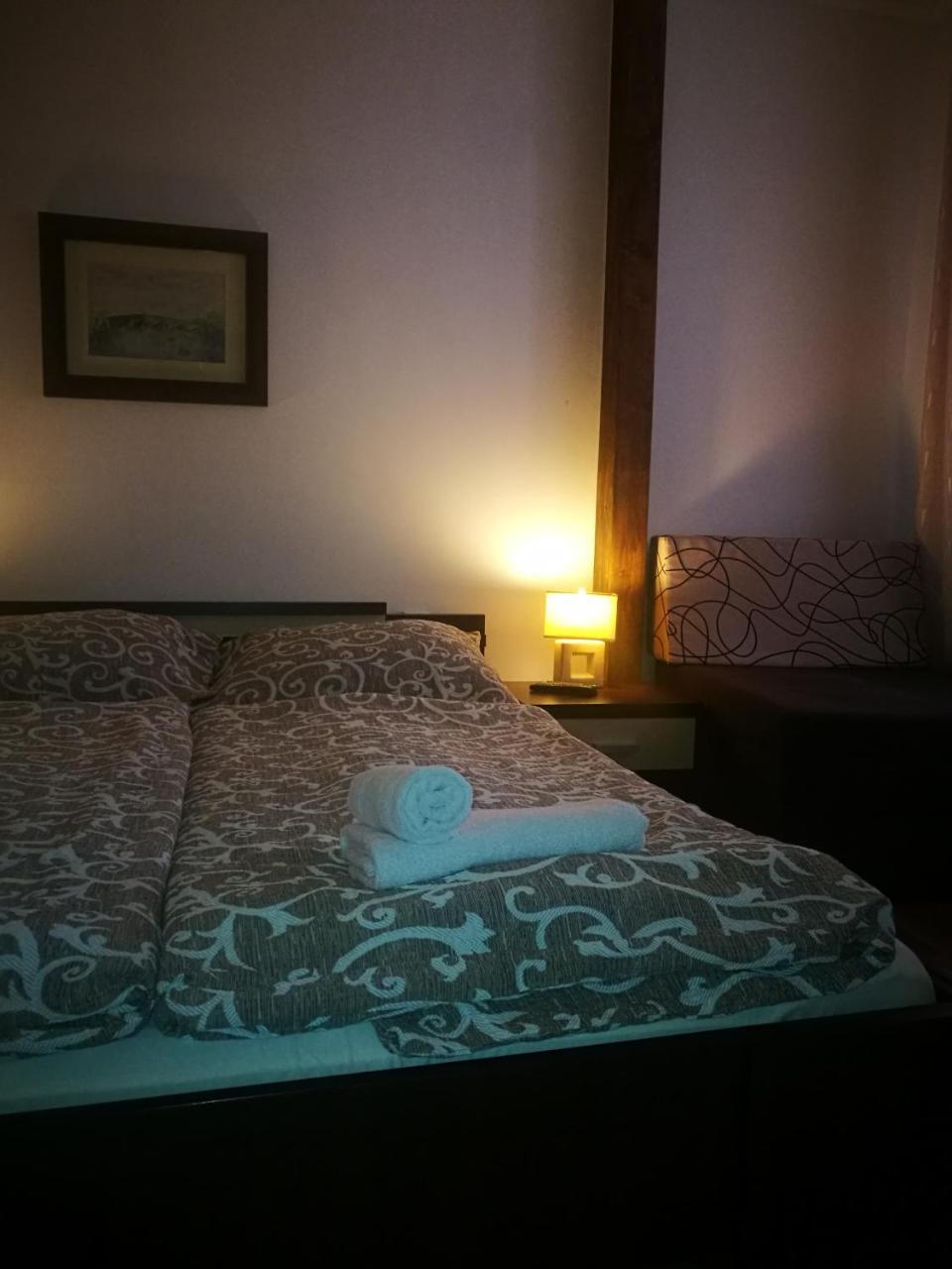 Rooms Aracic Славонски брод Екстериор снимка